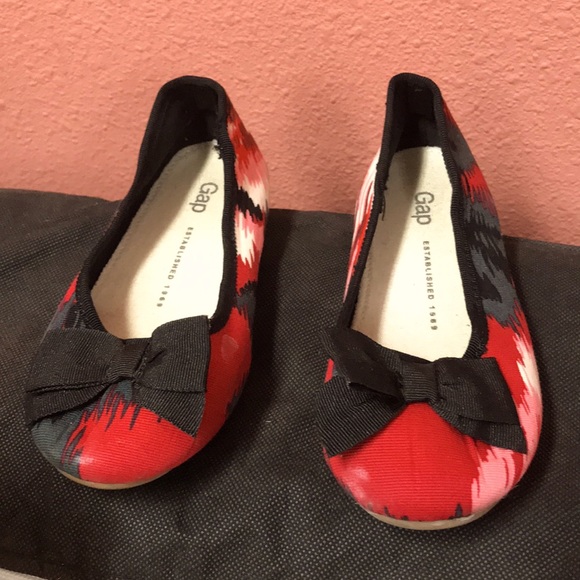 Other - Gap toddler girl flat shoes size 11